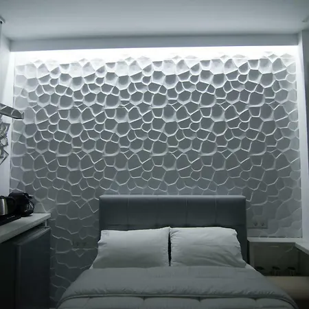 Petite Palace Aristotelous 3 *