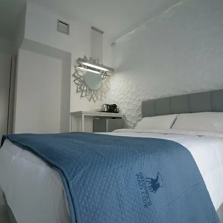 Petite Palace Aristotelous 3 Selanik